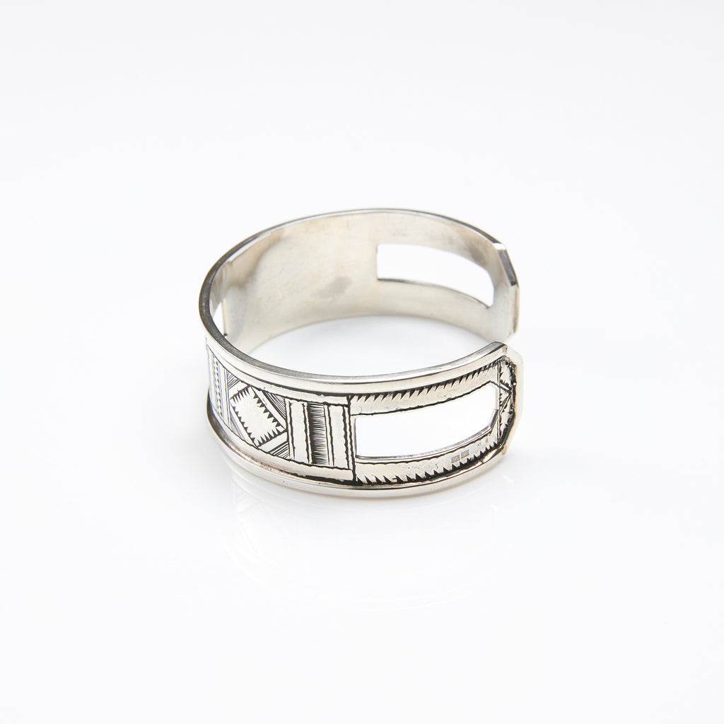 Adawat'n Tuareg　イフリ トゥサハト　Ifri Toussaght Ifri Toussaght イフリ トゥサハト | Adawat'n Tuareg